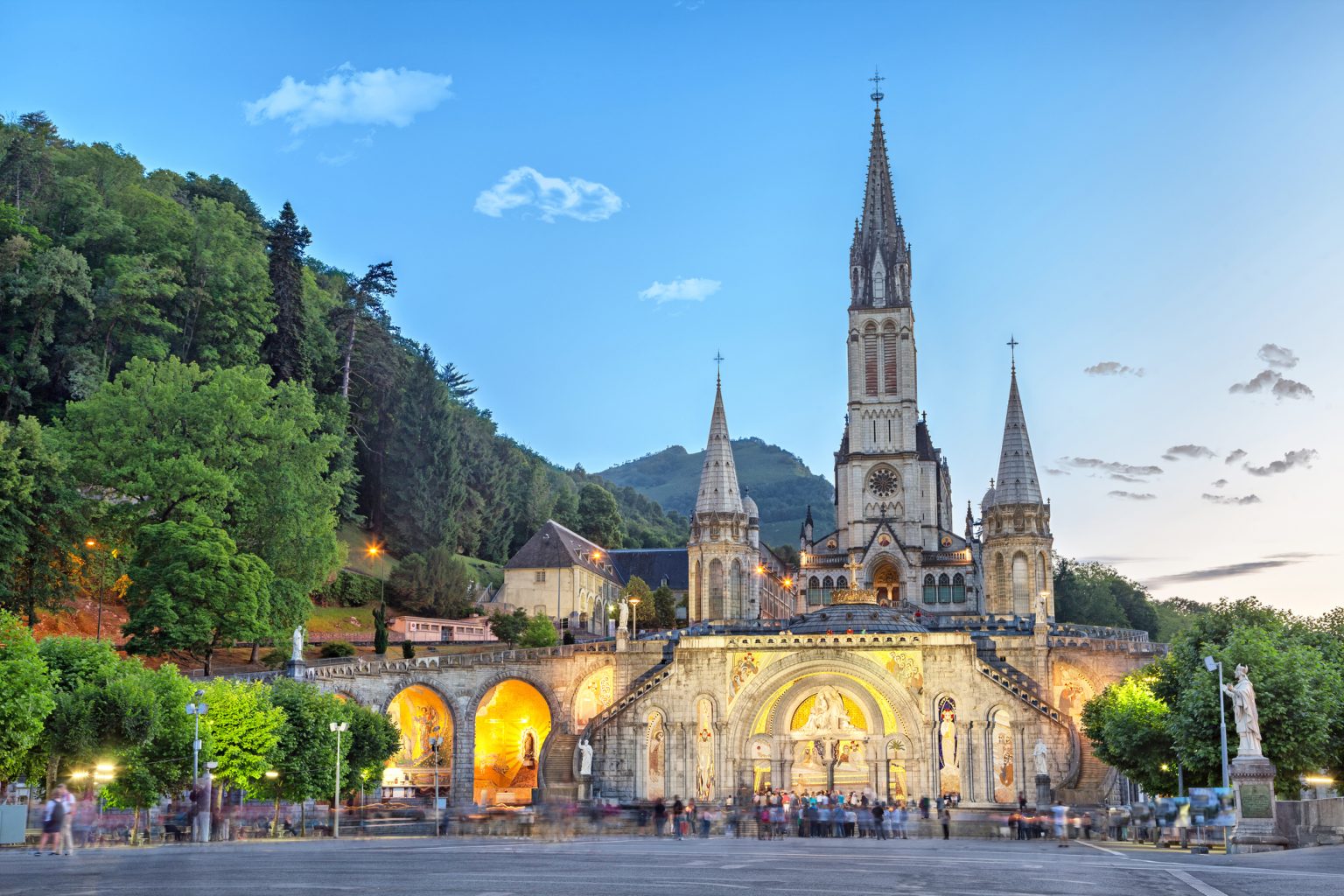 Sanktuarium w Lourdes, Francja 